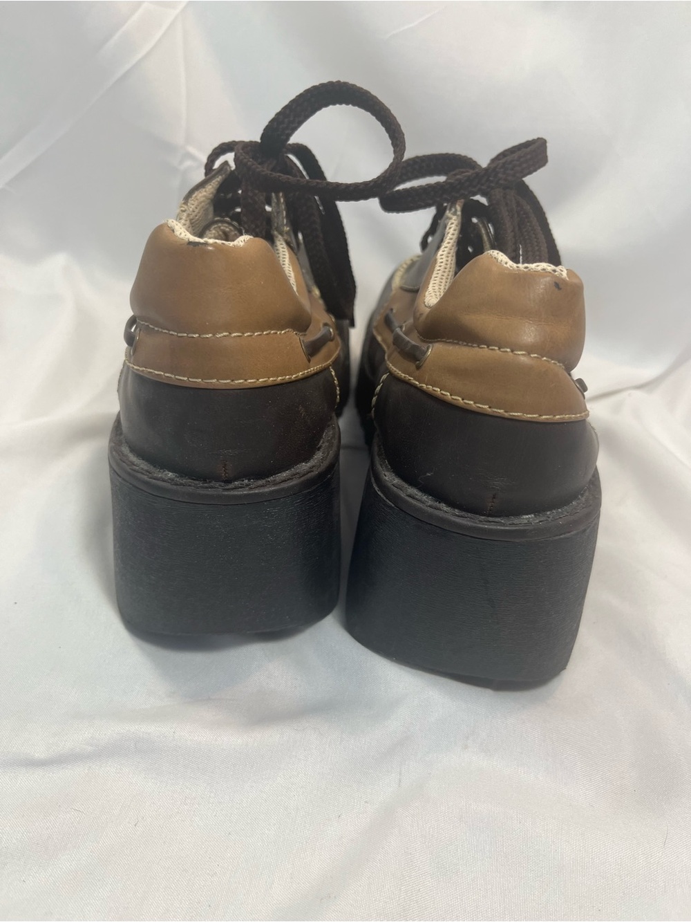 Soda Women's Brown and Tan Lace-Up Winter Boots - Picture 7 of 12